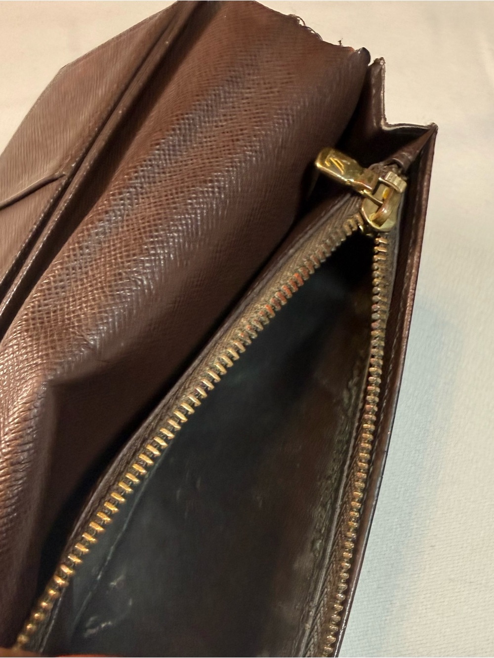 🏥LOUIS VUITTON ***Damaged***LV Brazza Long Wallet N60017 Damier Ebene Brown - Picture 8 of 12